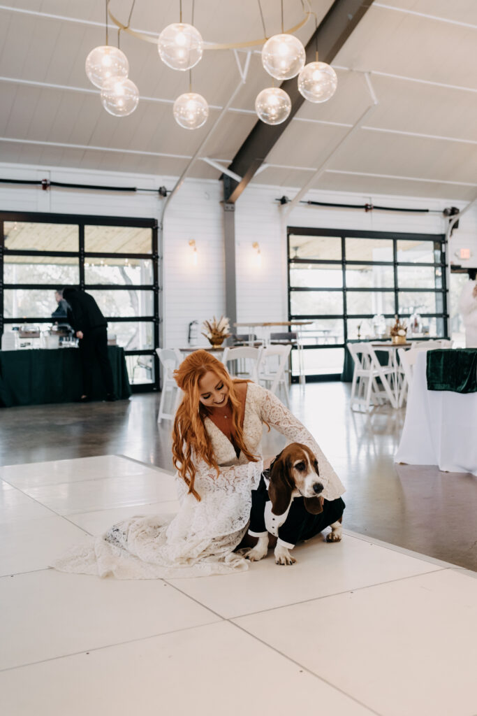 how to include your pet on wedding day