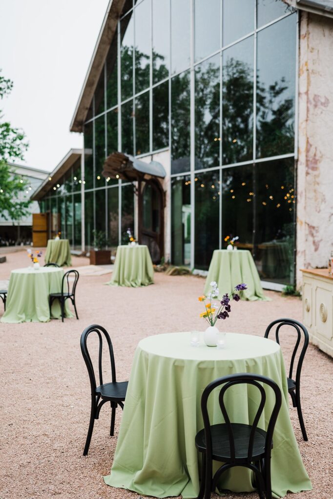 Pale green cocktail linens at Barr Mansion courtyard