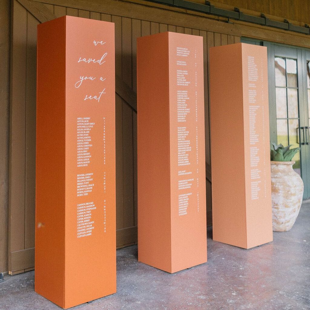 Orange, 3 pillar statement wedding seating chart