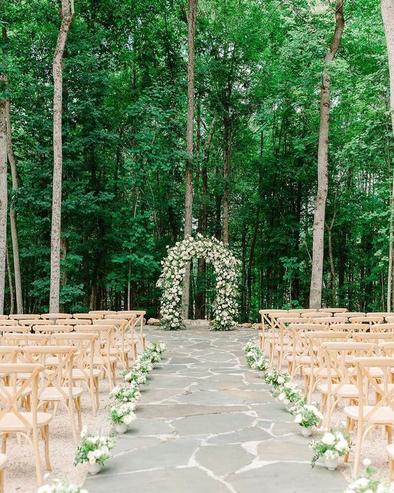 Outdoor ceremony site at North Carolina Wedding Venue Carolina Grove