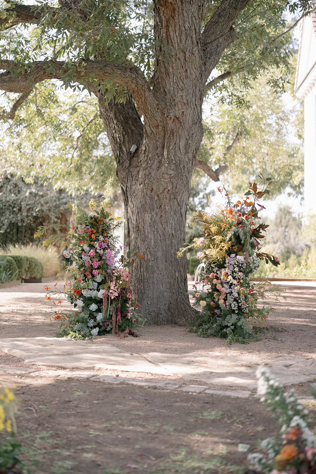 organic wedding ceremony flowers 